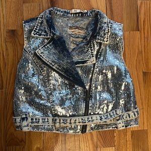 36 point 5 blue Jean sea quick vest size large NWOT
